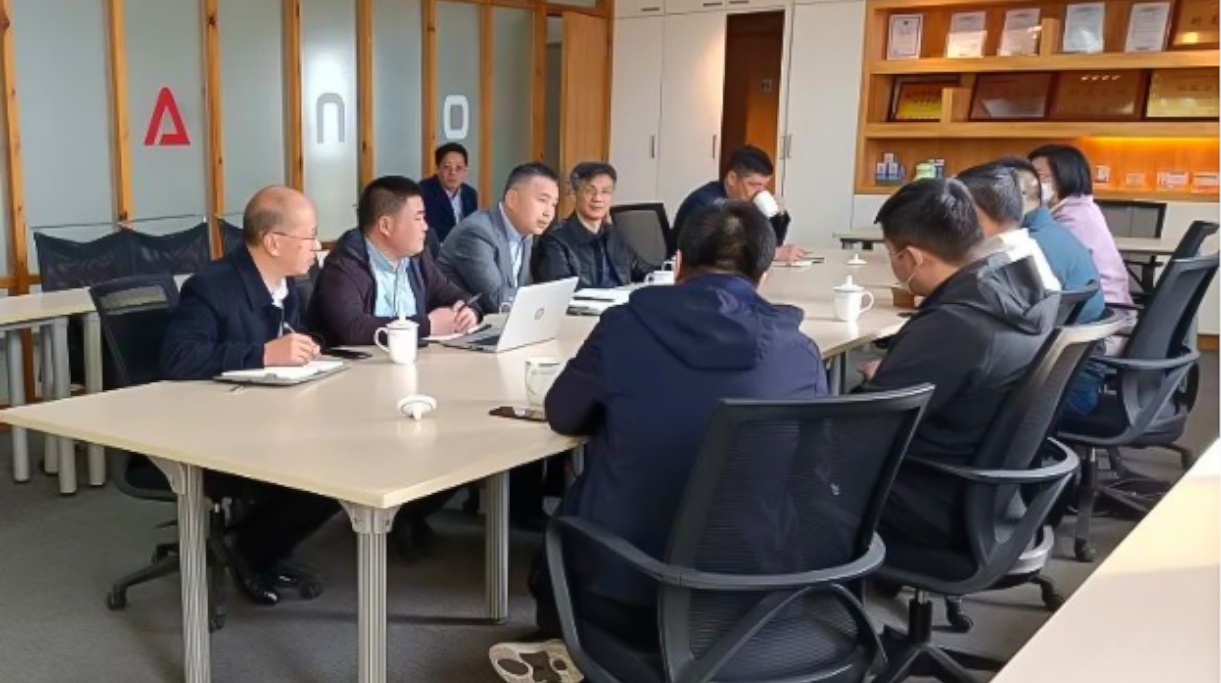 江苏省安全生产督导组莅临华亿在线公司开展安全生产督查